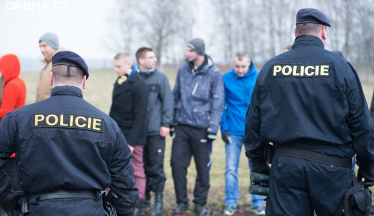 Na začátku dubna zadrželi jihočeští policisté dva Iráčany. Jeden žádal o azyl už ve třinácti zemích