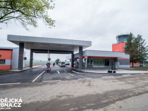 Budějcké letiště prošlo další rekonstrukcí. Dráha může nově přijímat větší dopravní letadla