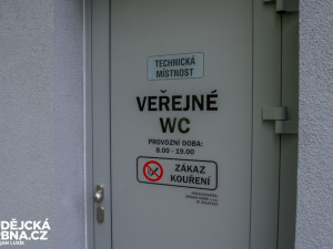 Veřejné toalety ve Stromovce