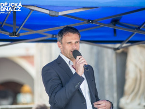 Prezident mezinárodní automobilové federace Jean Todt odstartoval 5. ročník New Energies Rallye