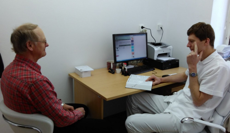 Ve strakonické nemocniční lékárně poradí s léky