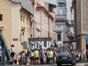 Majálesový průvod 2016