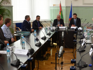 Jihočeský hejtman Zimola: Stávka řidičů autobusů na jihu Čech nehrozí
