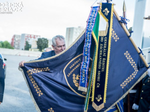 Miloš Zeman na návštěvě u budějckých hasičů