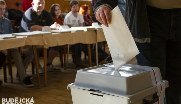 Volby do zastupitelstva kraje budou v říjnu. Budějovice volit do Senátu nebudou