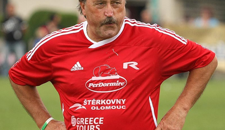 Amfora se představila i v Kamenném Újezdu v roce 2011