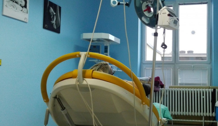 V písecké nemocnici se rodí přirozeně