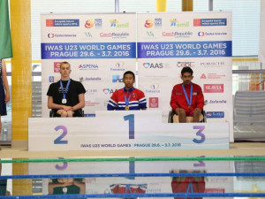 Ivan Nestával na druhém místě v závodě 50 metrů znak