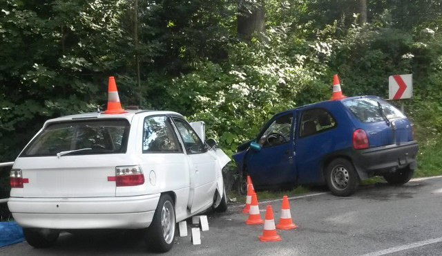 Střet aut za Prachaticemi