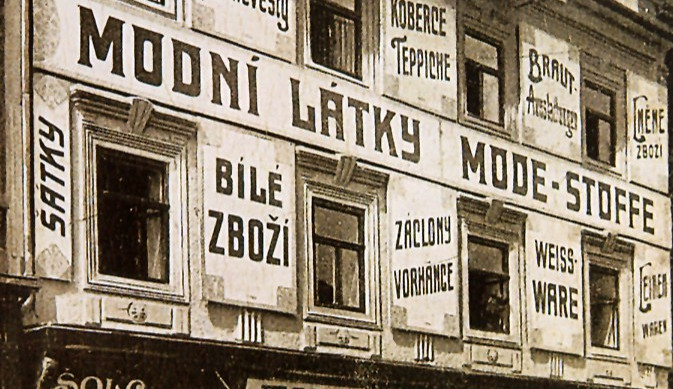 Dům Václava Wichty před rokem 1920 v dnešní ulici U Černé věže (vedle záložny, dnes spořitelny)