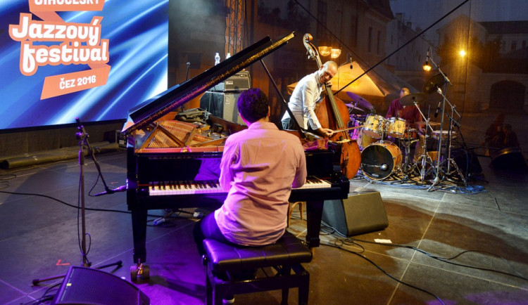 Jihočeský jazzový festival zakončilo famózním vystoupením Avishai Cohen Trio