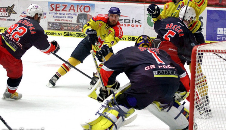 Budvar Aréna viděla budějcké derby mezi Motorem a David Servisem