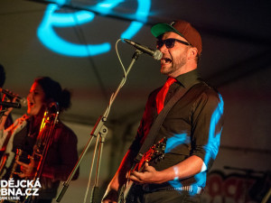 Queens of Everything