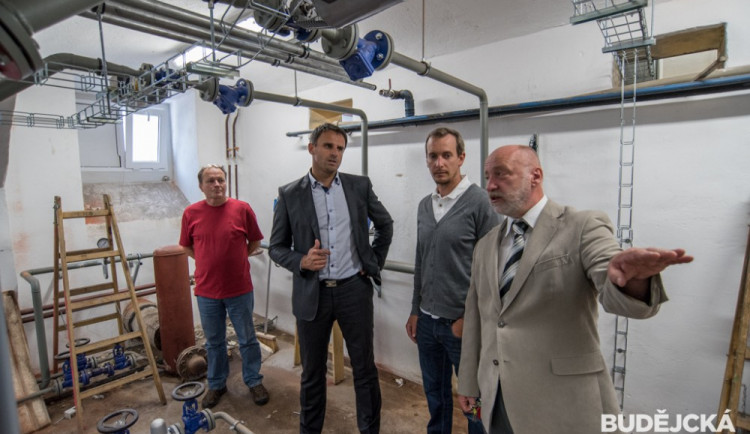 Rekonstrukce vytápění na Gymnáziu Jana Valeriána Jirsíka