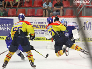 Tato střela Luboše Roba letěla vedle