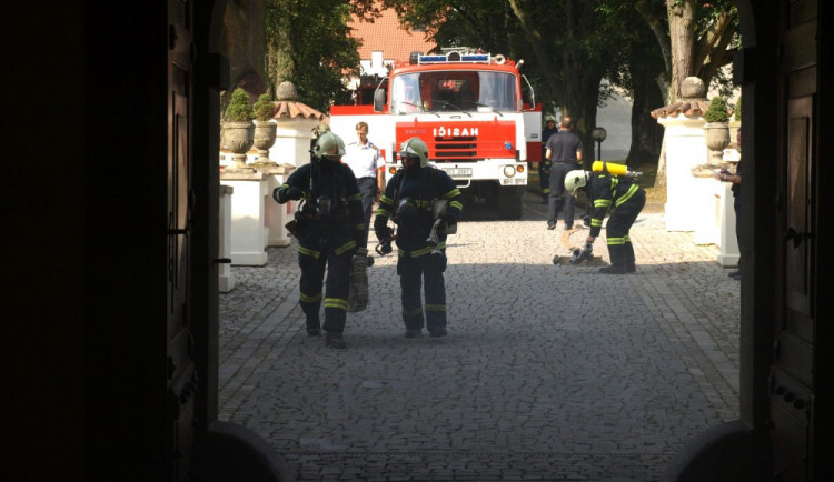 Bechyňský zámek byl místem cvičení hasičů