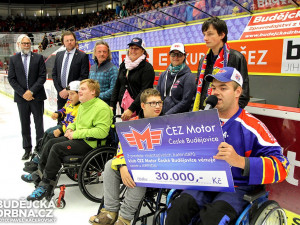 Klub ČEZ Motor věnoval výtěžek z prodeje charitativního kalendáře centru ARPIDA