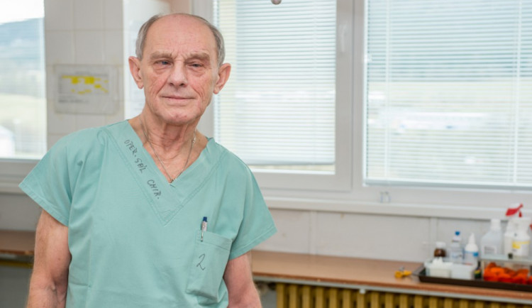 Gynekolog Ivan Říha: Odrodil jsem babičky, jejich dcery i vnučky