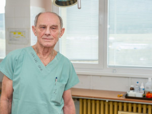 Gynekolog Ivan Říha: Odrodil jsem babičky, jejich dcery i vnučky