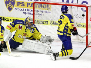 Obrovská šance Miloslava Čermáka ve třetí třetině