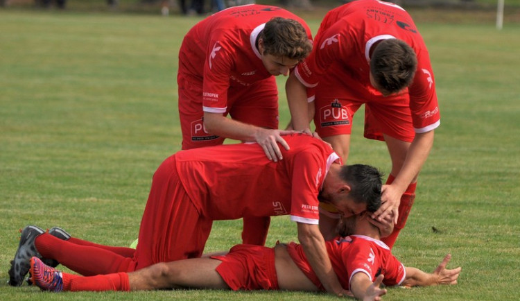 TJ Nová Ves - Spartak Trhové Sviny 3:1