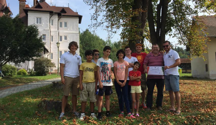 Předání daru v Boršově