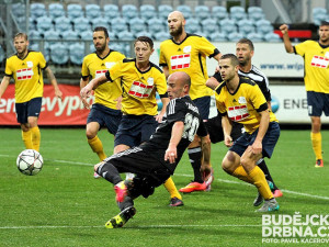 Ivo Táborský měl proti sobě opavskou přesilu, přesto zvládl vystřelit