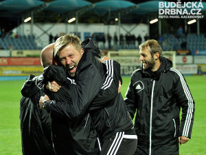 Upřímnou radost z důležité výhry neskrýval ani realizační tým v čele s trenérem Dynama Davidem Horejšem