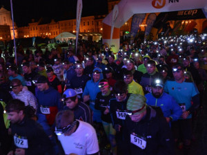 Night Run v Českých Budějovicích přilákal obrovské množství běžců