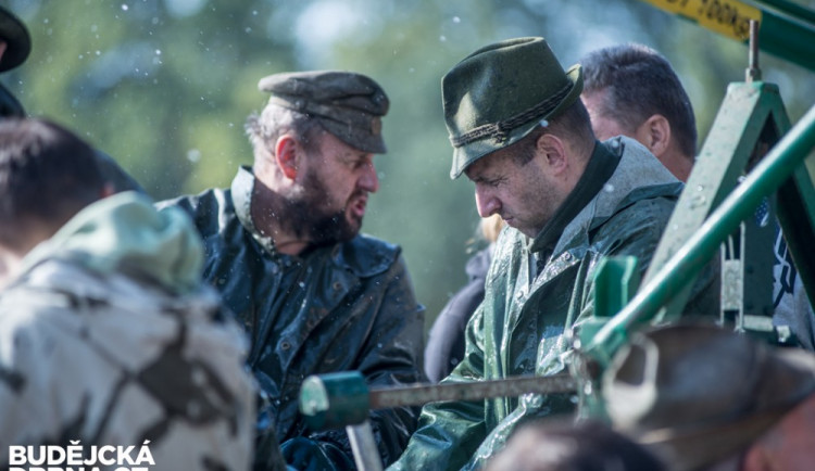 FOTO: Výlov Rožmberku viděly tisíce lidí