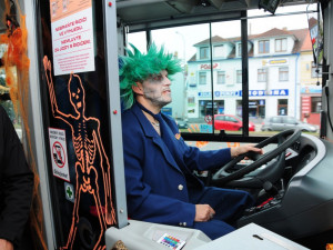 Strašidelný autobus