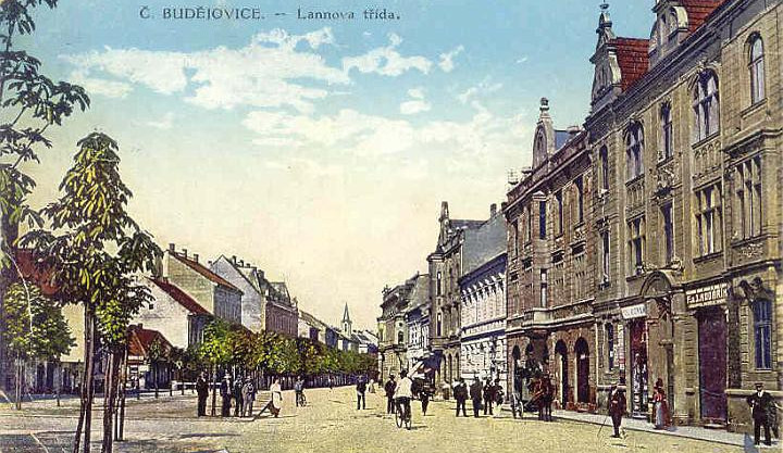 Lannovka bývala do roku 1816 výpadovkou z města směrem Třeboň