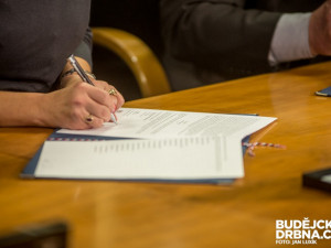 Podpis koaliční smlouvy