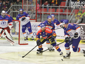 Martin Ondráček před Davidem Kuchejdou