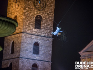 Přílet anděla na náměstí Přemysla Otakara II.