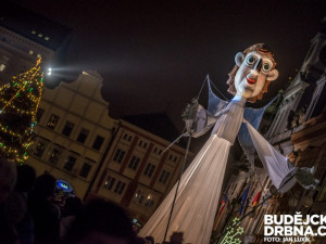 Přílet anděla na náměstí Přemysla Otakara II.