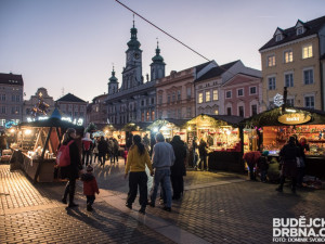 BUDĚJOVICKÝ ADVENT: Hlavním tahákem pátečního programu je HE band
