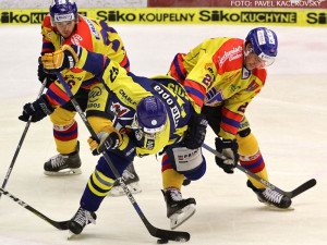 Jakub Suchánek "masíruje" Jiřího Goiše