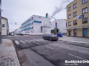 Zrekonstruovaná křižovatka ulic Dvořákova – Průmyslová