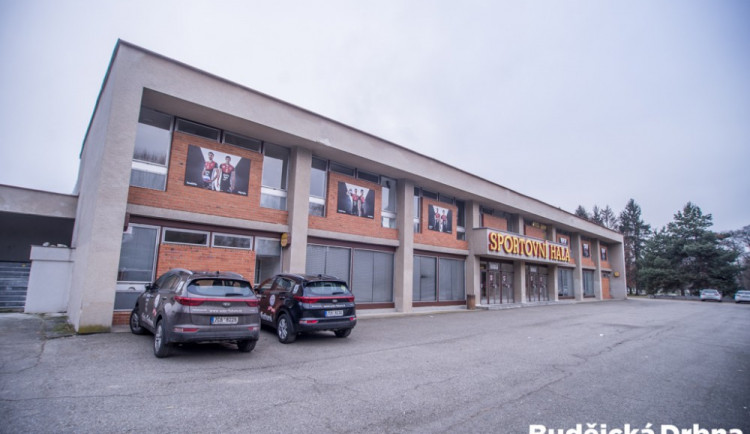Sportovní hala