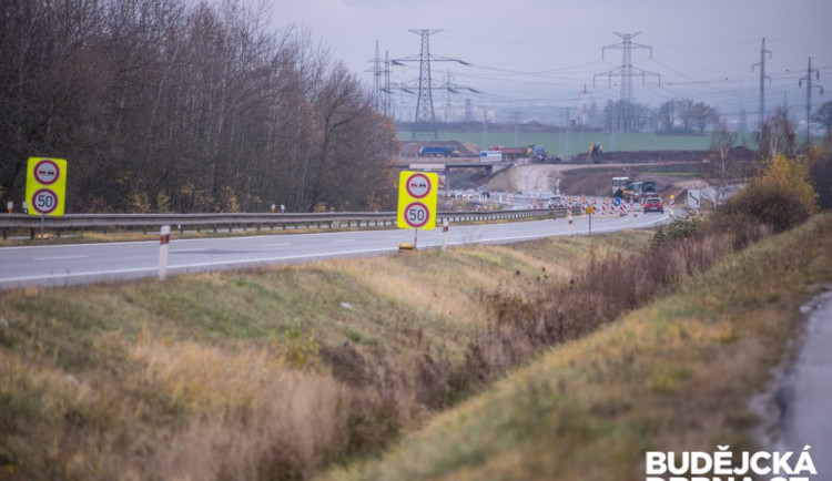 Výstavba dálnice D3 u Budějc