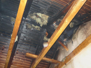 Požár chatky v Miroticích