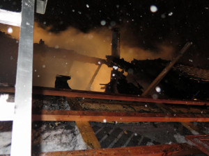 Požár chatky v Miroticích