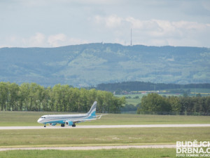 Embraer 190 v Českých Budějovicích