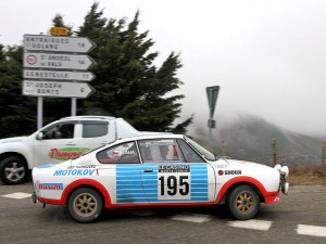 Porsche z Východu pilotované jednou z nejmladších posádek v nabitém startovním poli.