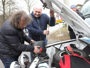 Porsche z Východu pilotované jednou z nejmladších posádek v nabitém startovním poli.