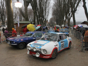 Porsche z Východu pilotované jednou z nejmladších posádek v nabitém startovním poli.