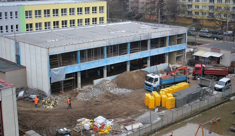 Stavba školní kuchyně ZŠ a MŠ E. Destinové.