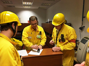 Vstupu na reaktorový sál předcházela řada povolení