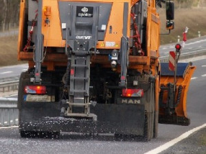 Jihočeští silničáři spotřebovali v prvním letošním měsíci až o třicet procent více soli